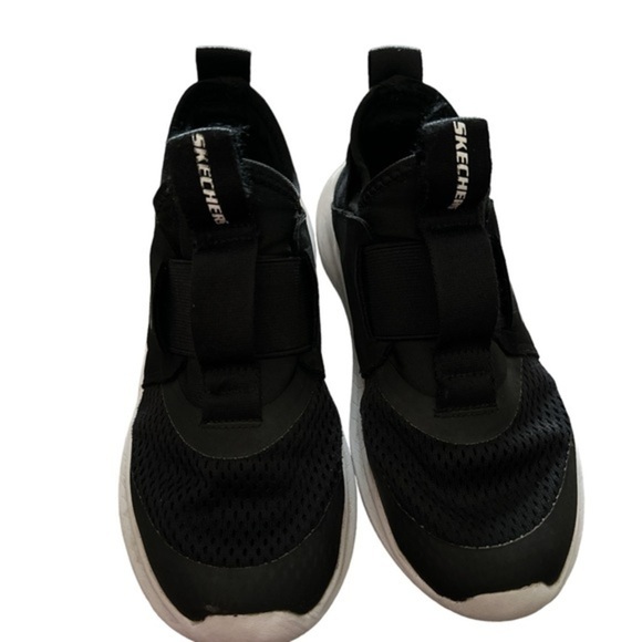 Skechers Other - Skechers Boys Youth 2 Black Slip on Sneakers